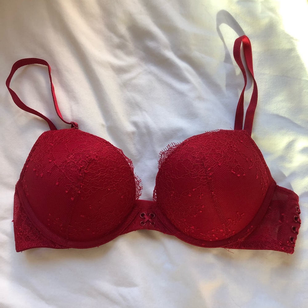 VS Bombshell Bra!